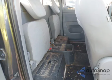 2013 Toyota Tacoma Prerunner from USA, damaged, VIN 5TFTX4GN5DX026530